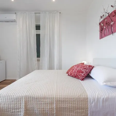 Mato Paradise 2 Апартаменты